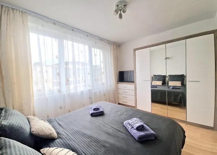 Sala Palatului Apartmán *
